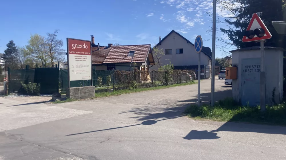 Center ponovne uporabe začasno v &Scaron;entvidu