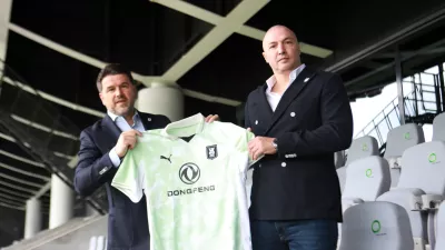10.04.2026 -NK Olimpija, novi športni direktor. Necat Aygun, Igor BarešičFoto: Tomaž Skale