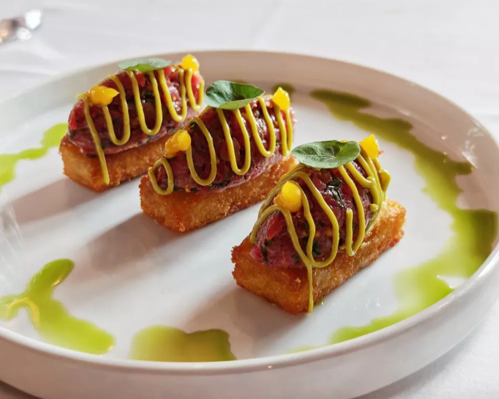 Tatarski biftek, Restavracija &Scaron;tern 1877