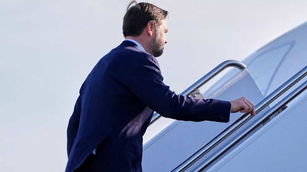 U.S. Vice President JD Vance boards Air Force Two for expected departure to Pakistan for talks on Iran, at Joint Base Andrews, Maryland, U.S., April 10, 2026. Jacquelyn Martin/Pool via REUTERS