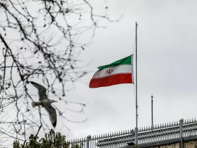 Iran's national flag is lowered to half‑mast at the Iranian consulate after Iran's Supreme Leader Ayatollah Ali Khamenei was killed in joint Israeli and U.S. strikes on Saturday, in Istanbul, Turkey, March 1, 2026. REUTERS/Kemal Aslan