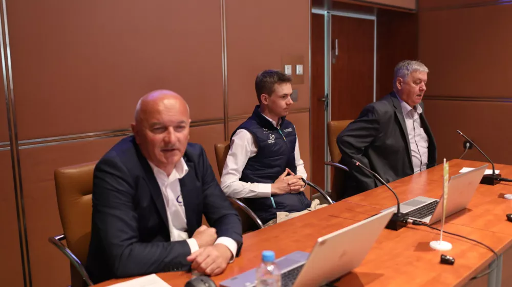 14.04.2026. Tiskovna, Dirka po Sloveniji. foto: Bojan Velikonja