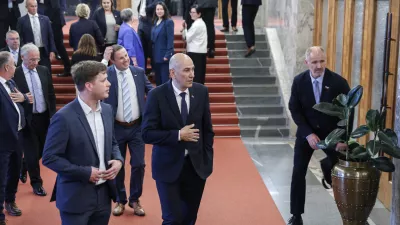 Janez Janša- 10.04.2026 - ustanovna seja novega sklica DZ, ki jo je sklicala predsednica republike Nataša Pirc Musar; seja se je začela z imenovanjem predsednika in podpredsednika mandatno-volilne komisije, sledila je prekinitev, pol ure po prekinitvi pa se je začela seja mandatno-volilne komisije DZ za pripravo druge točke dnevnega reda; v nadaljevanju seje DZ so potrjevali mandate poslancem in volili predsednika DZ//FOTO: Jaka Gasar