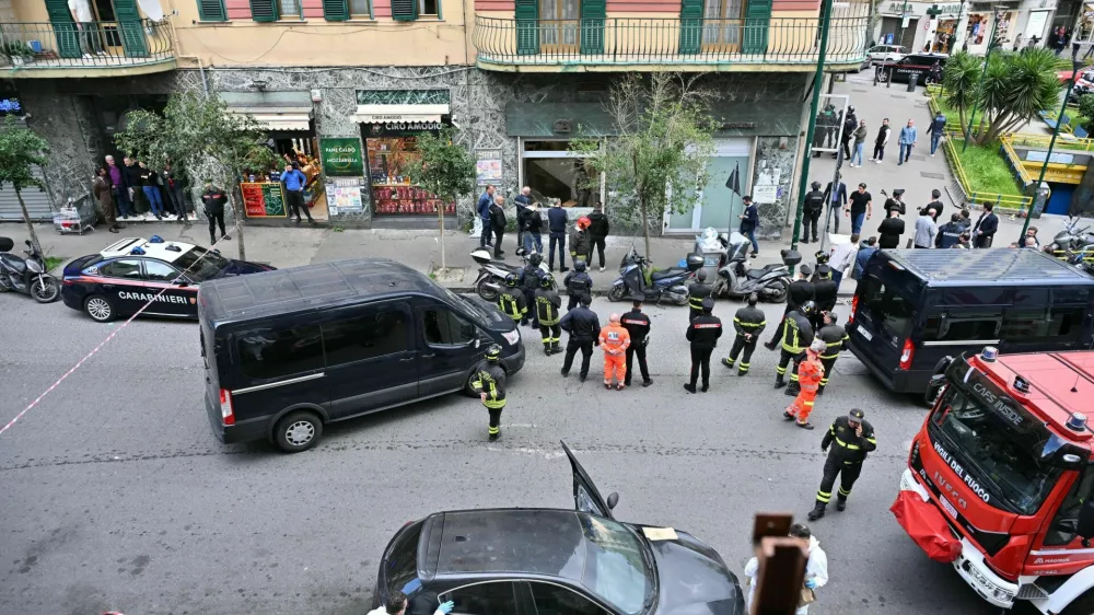 rop banke Neapelj april 2026