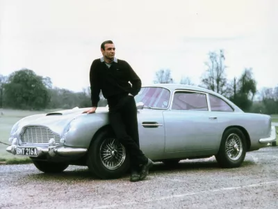 Sean Connery with Aston Martin DB5 "Goldfinger" 1964 United Artists,Image: 543824874, License: Rights-managed, Restrictions: For Editorial Use Only, Model Release: no, Pictured: Sean Connery / Foto: Profimedia