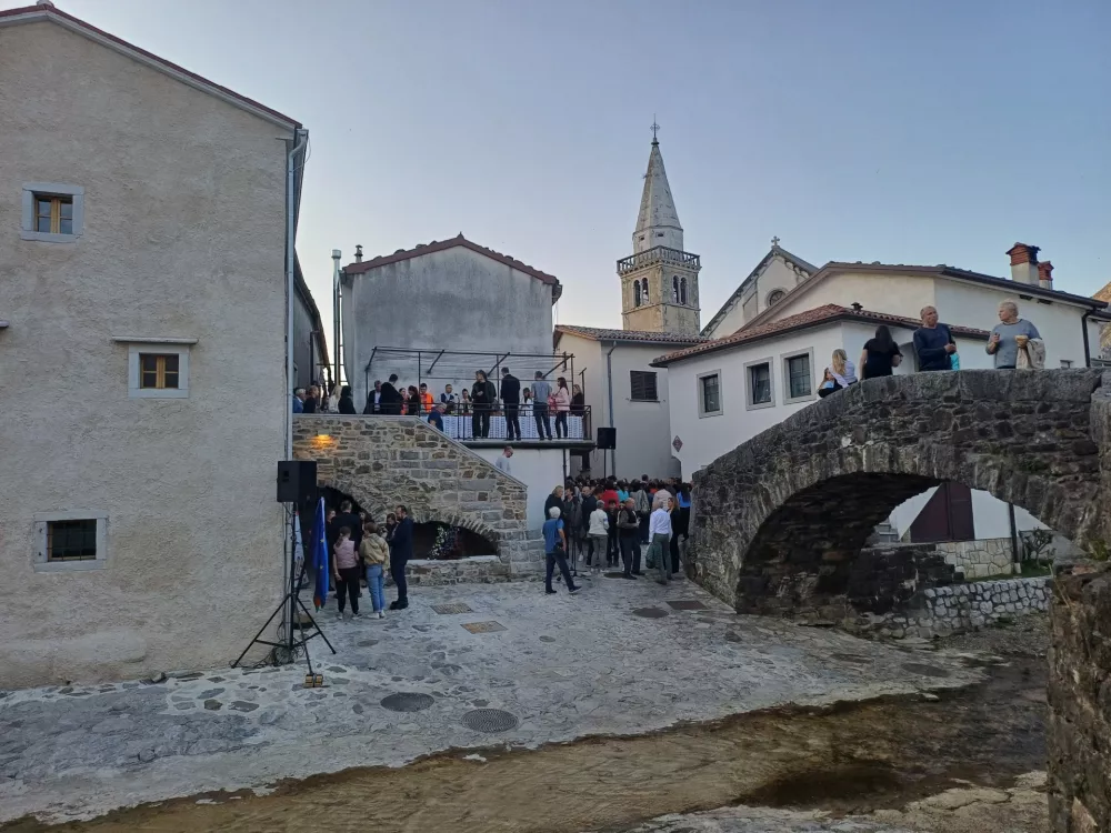 Hi&scaron;a Zdravljice, Podnanos, Stanko Premrl