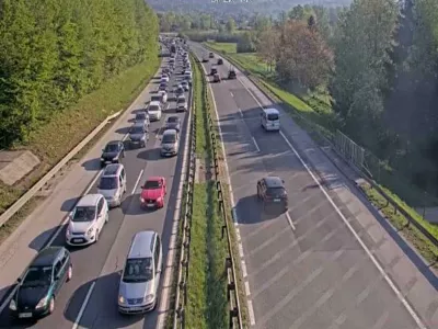 Prizor pri priključku &Scaron;martno ob 9. uri