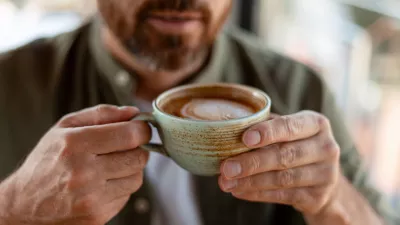 Kava koristi, toda piti jo je potrebno z glavo. 