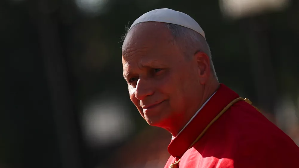 Pope Leo XIV arrives at the Presidential Palace for his meeting with Angola's President Joao Lourenco in Luanda, Angola, Saturday April 18, 2026. (Guglielmo Mangiapane/Pool Photo via AP)