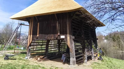 Obnovili kozolec, kjer je nastal Martin Krpan