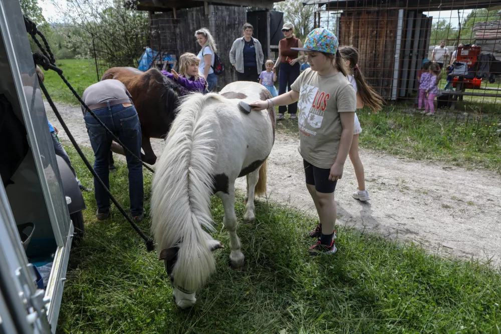 Vrti&scaron;če na Rakovi jel&scaron;i: Na robu Ljubljane nastaja učilnica na prostem