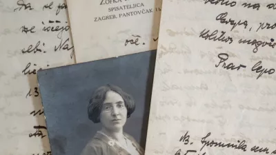 Ljubljana, Narodna in univerzitetna knjiznica.Novinarska konferenca Narodne in univerzitetne knjiznice ob zacetku projekta prepisa pisem pisateljice Zofke Kveder (1878-1926).