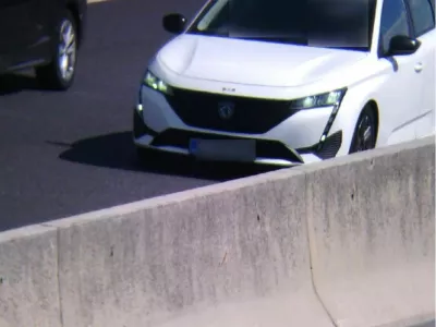 29-letnik je po gorenjski avtocesti vozil s hitrostjo 195 kilometorv na uro. 