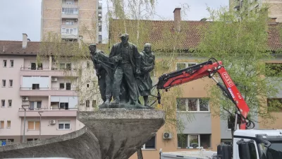 Kam je izginil trboveljski spomenik? Razlog je precej resen