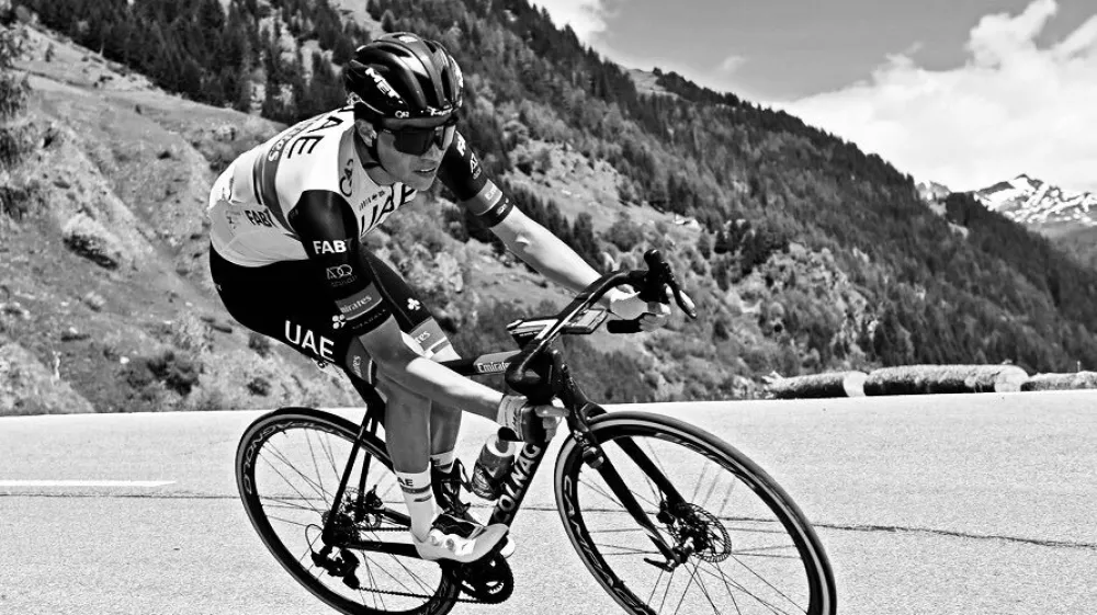 Cristian Camilo Mu&ntilde;oz, foto: UAE Emirates-XRG / X