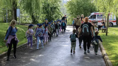 - 07.05.2026 - pohod ob žici za otroke - POT, pst, pot spominov in tovarištva//FOTO: Jaka Gasar