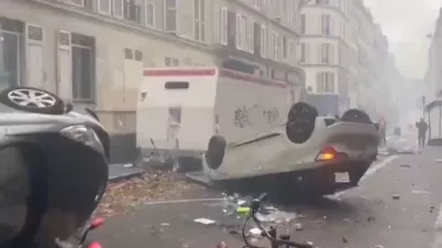 Izgredniki so pustošili po Parizu.