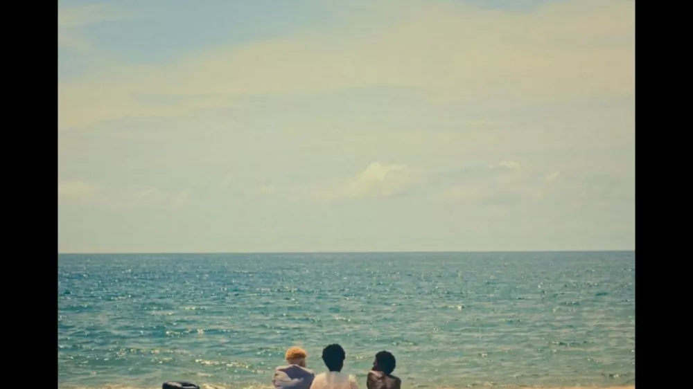 S filmom Moja semba (Meu Semba; Angola, 2026) in v družbi režiserja Huga Salvaterre ﻿﻿﻿﻿﻿﻿﻿﻿se v sredo 10. junija ob 21. uri v Letnem kinu Manzioli otvarja 22. festival Kino Otok &ndash; Isola Cinema. F arhiv festivala