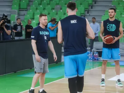 - Sean Sweeney, analitik.- 27.04.2024. Trening slovenske ko&scaron;arkarske reprezentance pred odhodom na kvalifikacijski turnir za Olimpijske igre v Grčiji. //FOTO: Bojan Velikonja