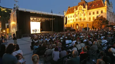 baletni večer koreografij z naslovom Divertissement, Miniature, - 4. festival Junij v Ljubljani 2012 - največji festival na prostem v Ljubljani na Kongresnem trgu.//FOTO: Tomaž Skale