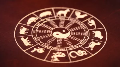 Kitajski lunarni horoskop je star in vse bolj priljubljen po vsem svetu. 
