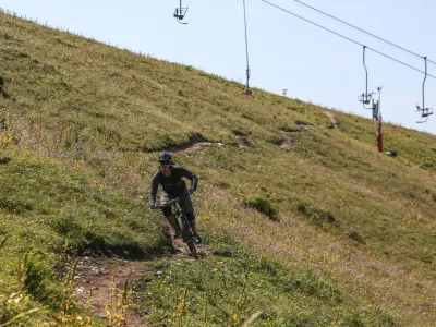 18.7.2018 - Smu?i??e RTC Krvavec - rekreacijsko turisti?ni center ? poletna sezona - turizem - gorsko kolesarstvo  //FOTO: Luka Cjuha.