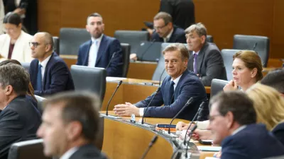 Robert Golob4.6.2026 - izredna seja DZ, na kateri bodo obravnavali listo kandidatk in kandidatov za ministrice in ministre vlade ter mandatno-volilne zadeve; DZFoto: Luka Cjuha