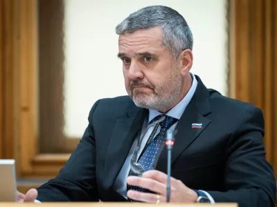 Ljubljana, DZ.Predstavitev kandidata za ministra za zunanje in evropske zadeve Toneta Kajzerja pred pristojnima odboroma DZ.