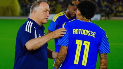 ddick advocaat, curacao