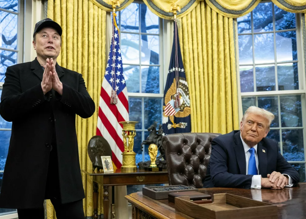 2198395777 Elon Musk, Donald Trump