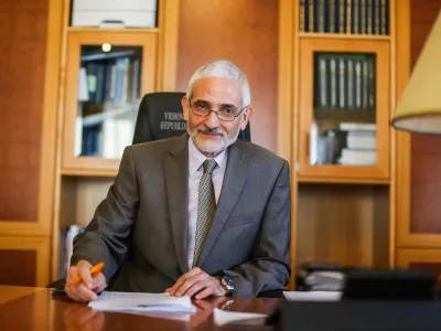 Predsedniku vrhovnega sodi&scaron;ča Damijanu Florjančiču se februarja izteče mandat. V prvem javnem pozivu se za njegovega naslednika ni prijavil nihče.
&nbsp;