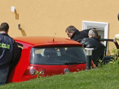 mariborski župan Franc KanglerDuplek - hi&scaron;na preiskava na domačem naslovu mariborskega župana Franca Kanglerja   - Kriminalistična preiskava na območju Maribora - hi&scaron;ne preiskave zaradi suma korupcije in gospodarskega kriminala. - osmim ljudem so odvzeli prostost.   //FOTO; Matej Pov&scaron;e