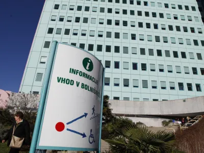 - Splo&scaron;na bolni&scaron;nica "Dr. Franca Derganca" - Nova Gorica - Ul. Padlih borcev 14, - &Scaron;empeter pri Gorici  //FOTO: Luka Cjuha 