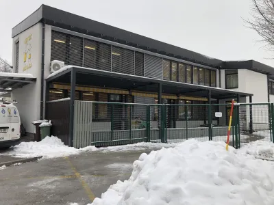 Prizidek gradijo na severovzhodni strani vrtca in bo zgrajen v dveh nadstropjih s skupno povr&scaron;ino približno 1250 kvadratnih metrov.