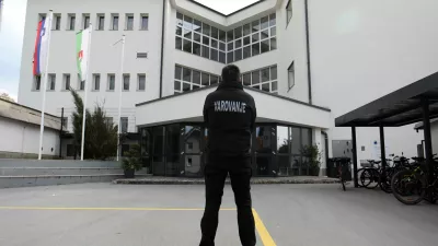 10.04.2024 -O&scaron; Bičevje, varovanje, varnostnikFoto: Tomaž Skale