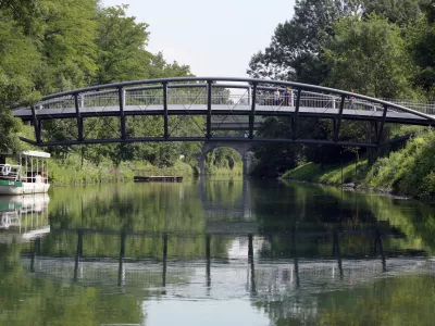 -&Scaron;pica-Srečanje na ladjici v organizaciji Botaničnega vrta, Mestnega muzeja Ljubljana in Zavoda za turizem Ljubljana, na katerem so predstavili investicije Zavoda za turizem Ljubljana na nabrežjih Ljubljanice.//FOTO: Luka CjuhaOPOMBA: ZA OBJAVO V ČASOPISU DNEVNIK