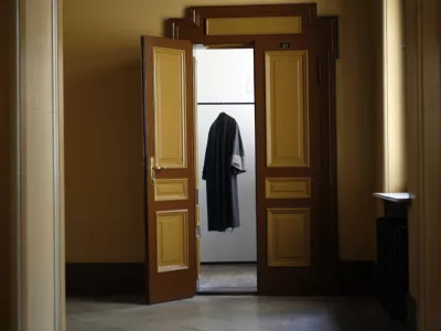 tožilstvo simbolična fotografija sodi&scaron;če tožilska toga//FOTO: Tomaž Skale 