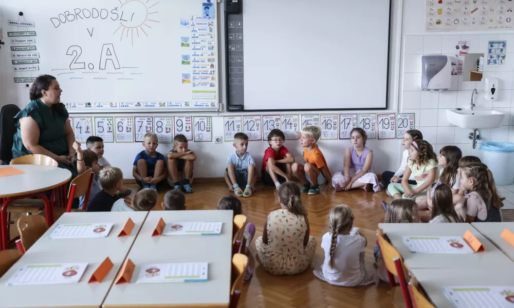 - O&Scaron; Vita Kraigherja- 02.09.2024 - prvi &scaron;olski dan učnega leta 24/25 - &scaron;olstvo, &scaron;ola, učenci, dijaki //FOTO: Jaka Gasar / Foto: Jaka Gasar