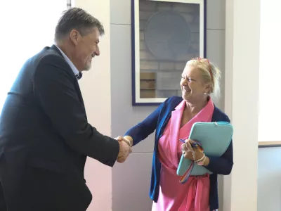 Boris Toma&scaron;ič in Natalija Gor&scaron;čak04.092024 - izredna seja sveta Radiotelevizije Slovenija (RTVS), na kateri bodo imenovali predsednika uprave RTVSFOTO: Luka Cjuha