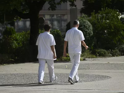 zdravstveni delavci - Univerzitetni klinični center - UKC Ljubljana- 22.09.2022 &ndash; simbolična fotografija &ndash; javno zdravstvo - zdravstveni sistem &ndash; zdravje &ndash; //FOTO: Nik Erik Neubauer / Foto: Nik Erik Neubauer