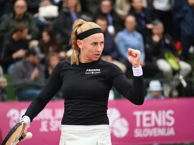 Jil Teichmann je imela v Tivoliju &scaron;tevilne navijače, ki jih je navdu&scaron;ila z borbenostjo in spo&scaron;tljivim odnosom. Foto:&nbsp; Nik Erik Neubauer