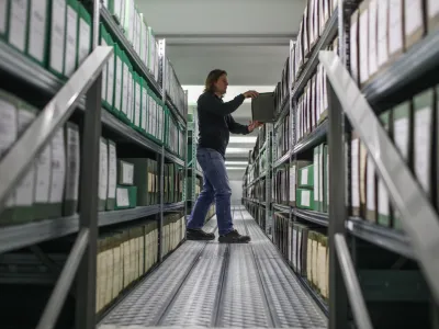 BTC &ndash; novi prostori Zgodovinskega arhiva Ljubljana- 13.04.2022 - Zgodovinski arhiv Ljubljana - selitev arhivskega gradiva iz prostorov mestne občine v BTC zaradi odpovedi najemne pogodbe  //FOTO: Bojan Velikonja