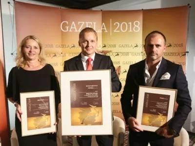 Ustanoviteljica in solastnica zdravstvenega centa Aristotel Darja Čakar, direktor podjetja Roletarstvo Medle Robert Medle in direktor podjetja Pako Gregor &Scaron;imunovič