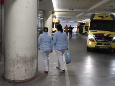 Koliko denarja bodo v posamezni bolni&scaron;nici ali pri koncesionarju prejeli za posamezno zdravljenje, bi lahko bilo v prihodnje odvisno od tega, ali so pacientom na voljo 24 ur na dan. Foto: Nik Erik Neubauer