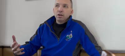 - Randy Bresnik, ameriški astronavt slovenskih korenin - 12.03.2018 - Obisk ameriškega astronavta Randyja Bresnika v Sloveniji – astronavt ameriške vesoljske agencije NASA je bil doslej na dveh misijah na Mednarodni vesoljski postaji: leta 2009 in 2017. Z ekspedicije 52/53, ko je v vesolju preživel 139 dni, se je vrnil decembra 2017 //FOTO: Matjaž Rušt