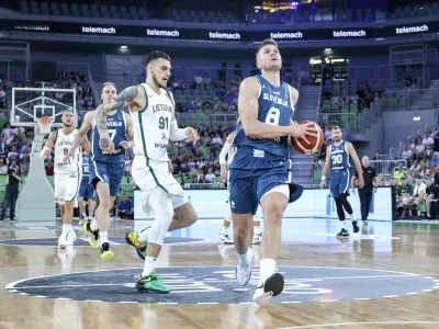 Edo Murič- 25.06.2024 - zadnja pripravljalna tekma mo&scaron;ke reprezentance Slovenije proti Litvi. Ko&scaron;arka Slovenija: Litva //FOTO: Jaka Gasar